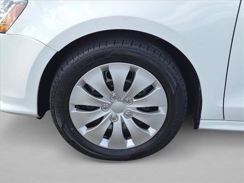 Used 2024 Volkswagen Jetta Sport FWD image 21