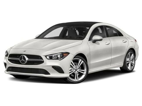 Used 2022 Mercedes-Benz CLA 250 image 1