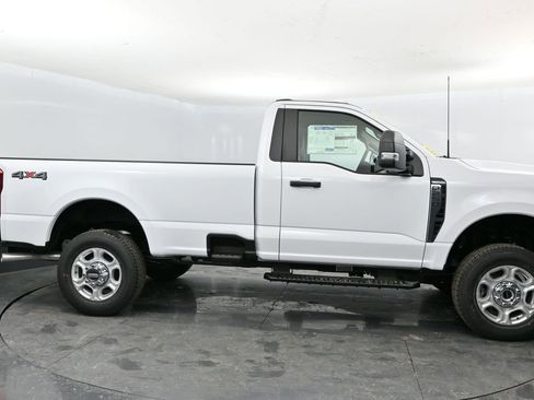 New 2026 Ford F250 XLT w/ Snow Plow Prep Package AWD/4WD image 5