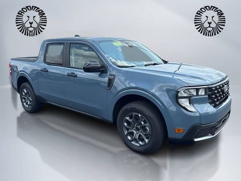 New 2026 Ford Maverick XLT w/ Equipment Group 301A AWD/4WD image 3