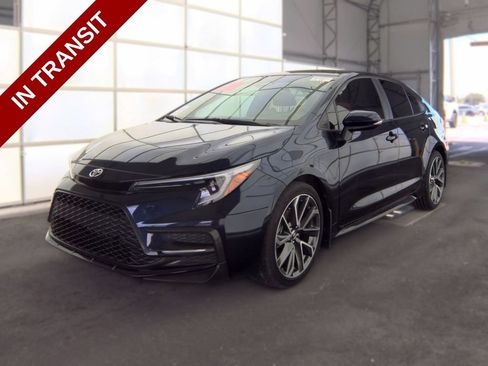 Used 2025 Toyota Corolla SE FWD image 1