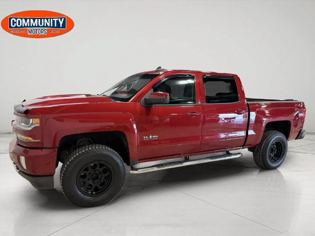 Used 2018 Chevrolet Silverado 1500 LT w/ Texas Edition AWD/4WD image 2