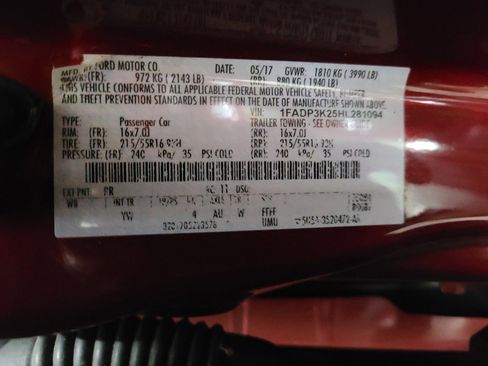 Used 2017 Ford Focus SE w/ Interior Protection Package image 33