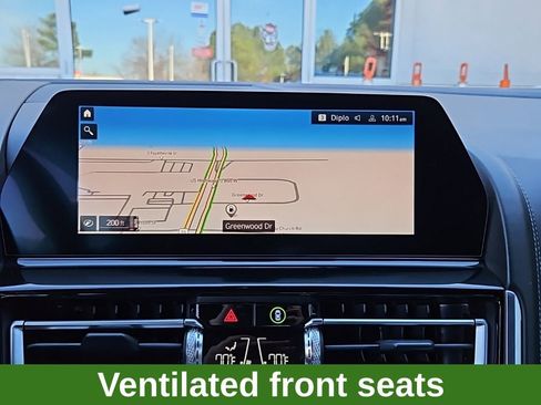 Used 2022 BMW M8 Competition image 23