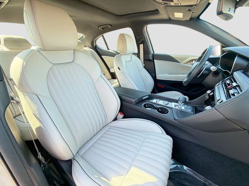 Used 2024 Genesis G70 2.5T w/ Sport Prestige Package image 14