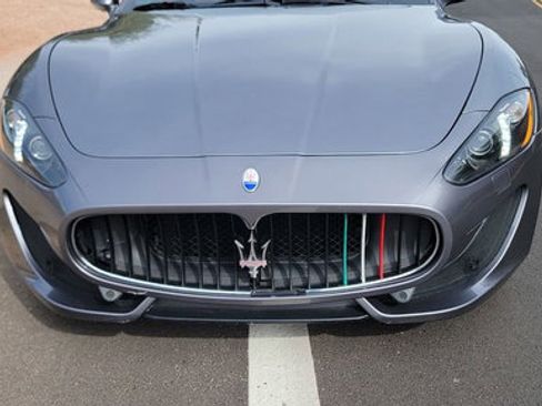Used 2013 Maserati GranTurismo Sport image 35