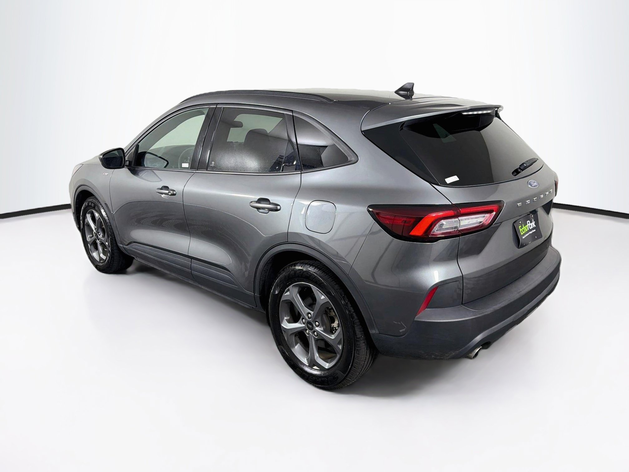 Used 2025 Ford Escape ST-Line FWD image 5