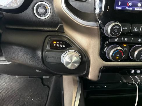 Used 2019 RAM 1500 Laramie RWD image 25