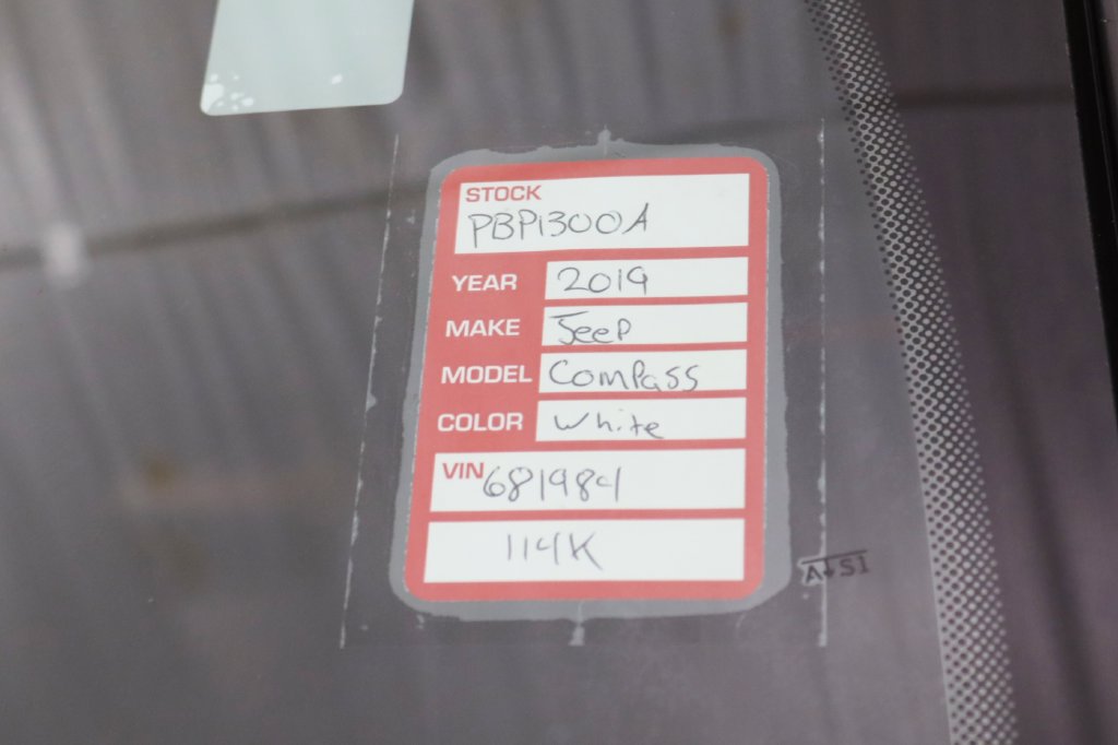Used 2019 Jeep Compass Trailhawk AWD/4WD image 31