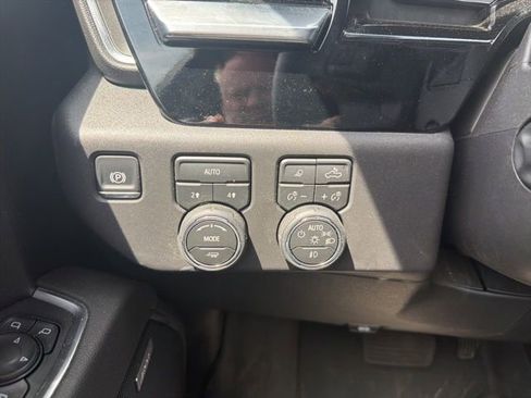 Used 2026 Chevrolet Silverado 1500 LTZ w/ LTZ Premium Package AWD/4WD image 12