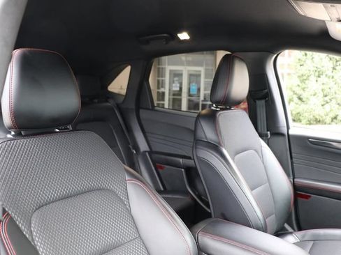 Used 2024 Ford Escape ST-Line w/ Tech Pack #1 FWD image 10