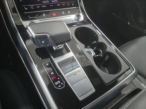 Certified 2026 Audi Q7 3.0T Premium Plus w/ Premium Plus Package AWD/4WD image 16