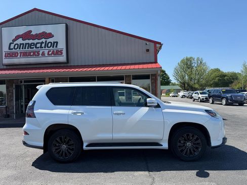 Used 2023 Lexus GX 460 Premium AWD/4WD image 3