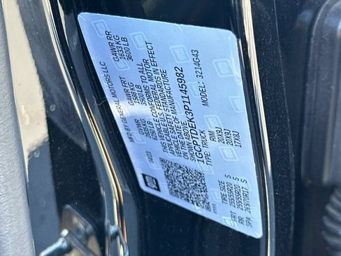 Used 2023 Chevrolet Colorado Z71 w/ Z71 Convenience Package 2 AWD/4WD image 52