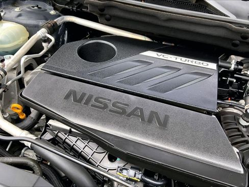 Used 2023 Nissan Rogue S FWD image 31