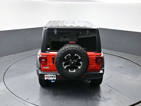 Used 2024 Jeep Wrangler Unlimited Rubicon 4xe image 46