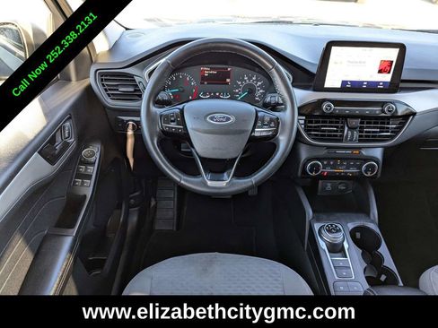 Used 2022 Ford Escape SE w/ Convenience Package image 18