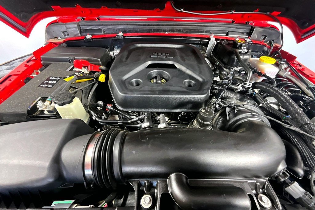Used 2024 Jeep Wrangler Unlimited Sport AWD/4WD image 9
