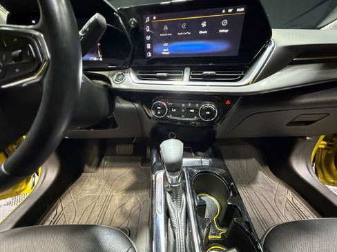 Used 2024 Chevrolet Trax ACTIV w/ Sunroof Package image 20