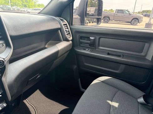 New 2026 RAM 3500 Tradesman AWD/4WD image 34