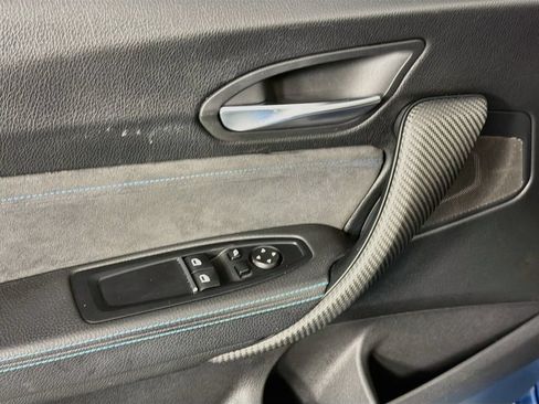 Used 2018 BMW M2 RWD image 22