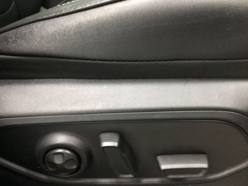 Used 2022 Jeep Grand Cherokee L Limited w/ Luxury Tech Group II AWD/4WD image 27