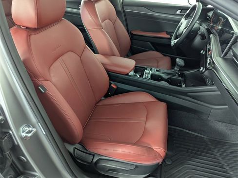 Used 2025 Kia K5 GT-Line w/ GT-Line Premium Package image 37