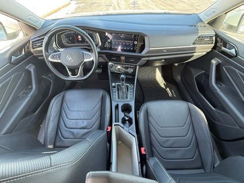 Used 2023 Volkswagen Jetta SEL image 18