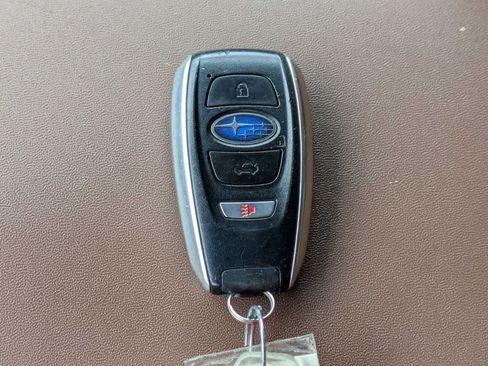 Used 2021 Subaru Outback Touring w/ Popular Package #2 AWD/4WD image 35