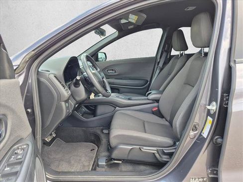 Used 2019 Honda HR-V Sport image 17