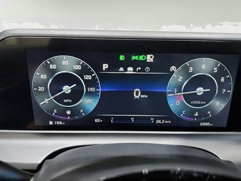 Certified 2024 Kia Seltos S FWD image 14