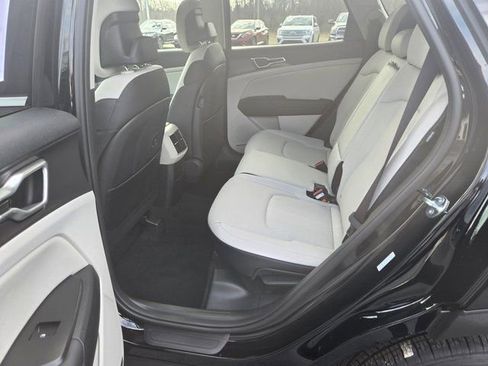 New 2026 Kia Sportage EX image 19