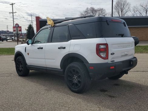 Certified 2025 Ford Bronco Sport Badlands AWD/4WD image 5