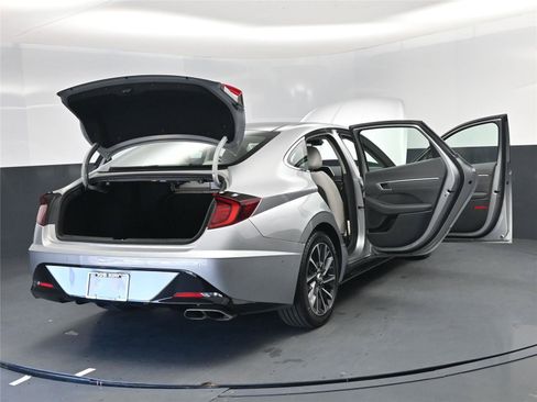 Used 2020 Hyundai Sonata Limited image 30