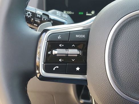 New 2026 Kia Carnival SX image 19