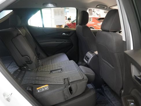 Used 2024 Chevrolet Equinox LT w/ LPO, Floor Liner Package AWD/4WD image 34