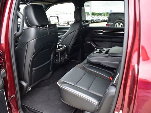 Used 2026 RAM 1500 Laramie AWD/4WD image 23