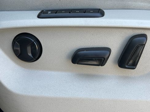 Used 2019 Volkswagen Atlas SEL image 19