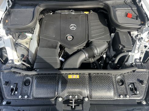 Certified 2024 Mercedes-Benz GLE 450e 4MATIC image 36