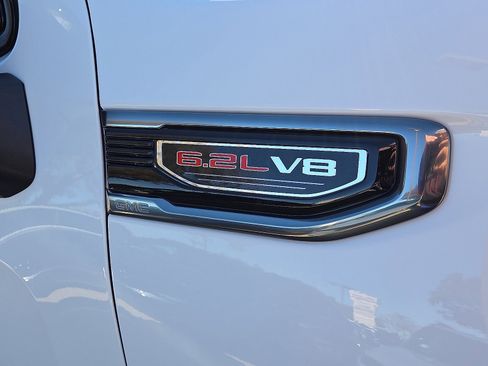 New 2026 GMC Sierra 1500 AT4 w/ AT4 Premium Package image 6