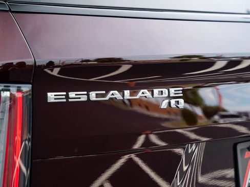 Used 2025 Cadillac Escalade IQ Sport 1 AWD/4WD image 17