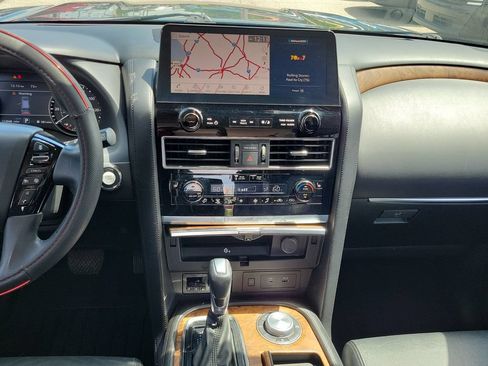 Used 2022 Nissan Armada SL w/ Captain's Chairs Package AWD/4WD image 36