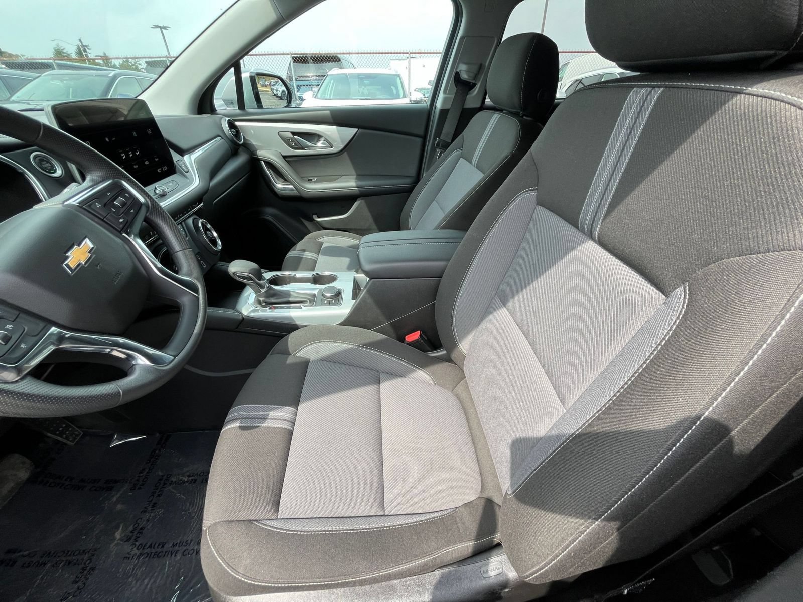 Used 2026 Chevrolet Blazer LT AWD/4WD image 27