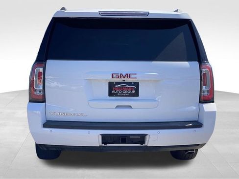 Used 2020 GMC Yukon XL SLT w/ Premium Edition AWD/4WD image 5