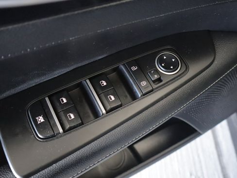 Used 2023 Kia Forte GT-Line FWD image 9