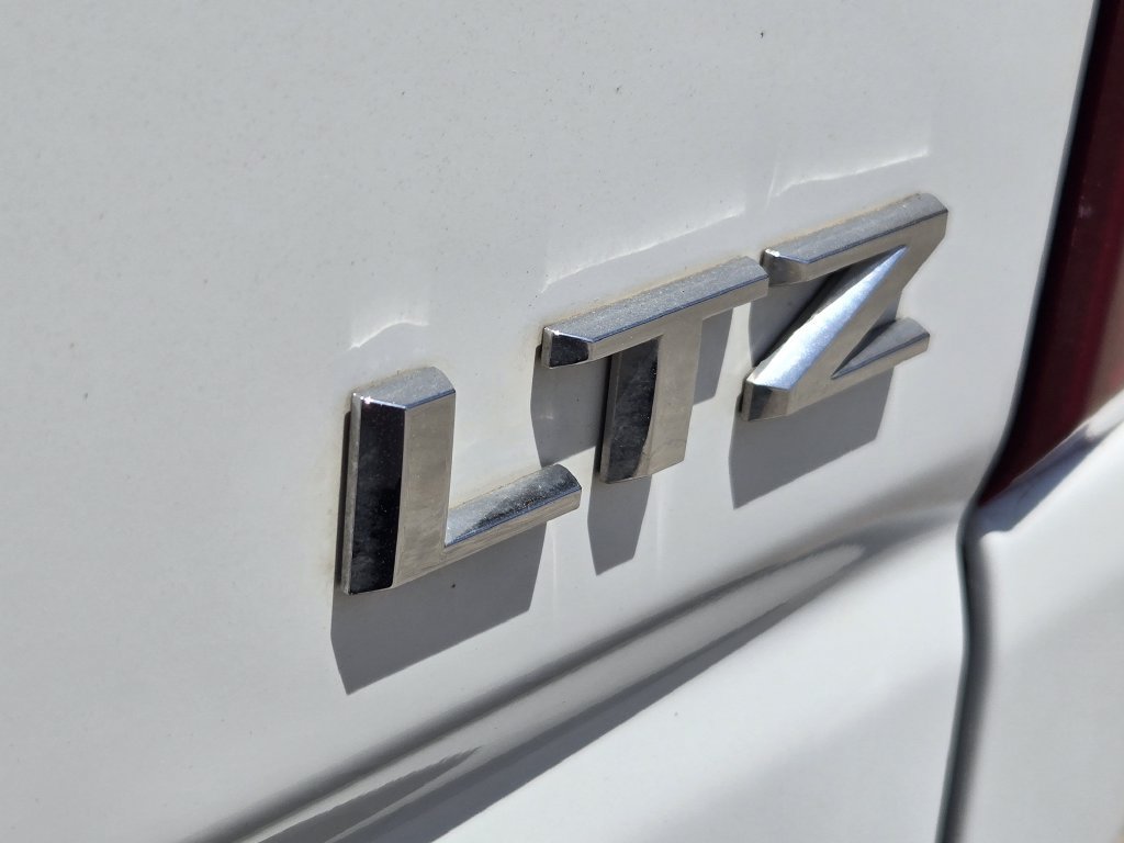 Used 2021 Chevrolet Silverado 2500 LTZ AWD/4WD image 11