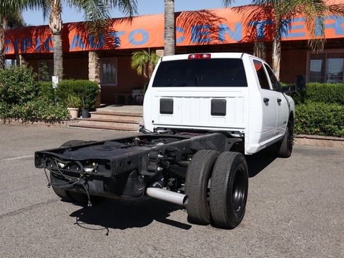 Used 2022 RAM 3500 Tradesman w/ Safety Group image 9