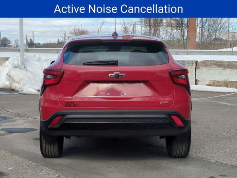 New 2026 Chevrolet Trax RS image 4