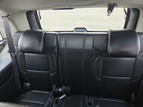 Used 2020 GMC Yukon SLT AWD/4WD image 25