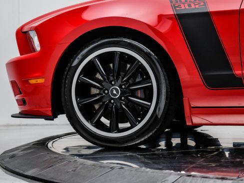 Used 2013 Ford Mustang Boss 302 w/ Boss 302 Accessory Pkg RWD image 91